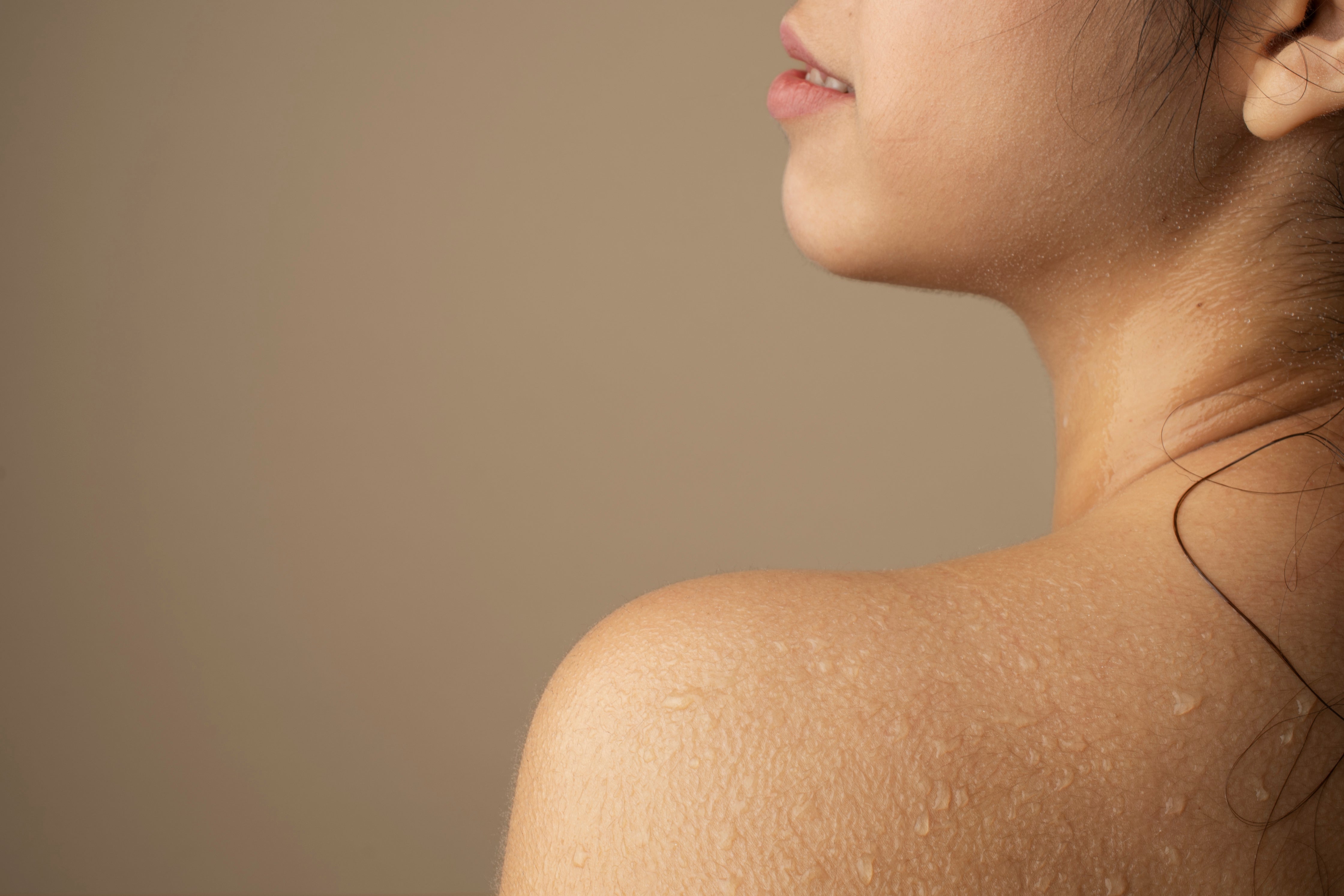 CBD et peau sensible : pourquoi il séduit en cosmétique